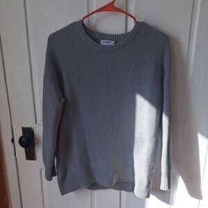 Old Navy Women's Light Gray Crew Neck Sweater
